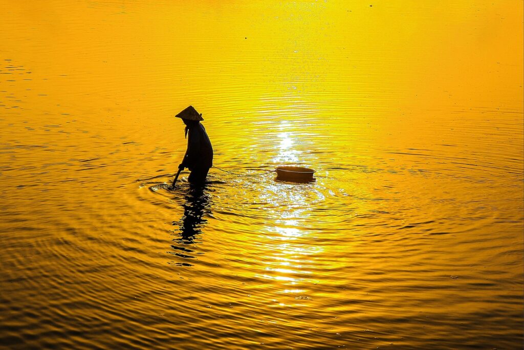 在宅ワーク中に冷房が効かない時の対処法は？
