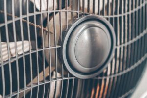 在宅ワークで扇風機を効果的に使う方法は？